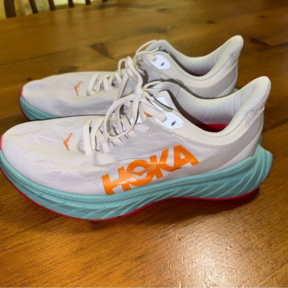 Hoka Carbon X2